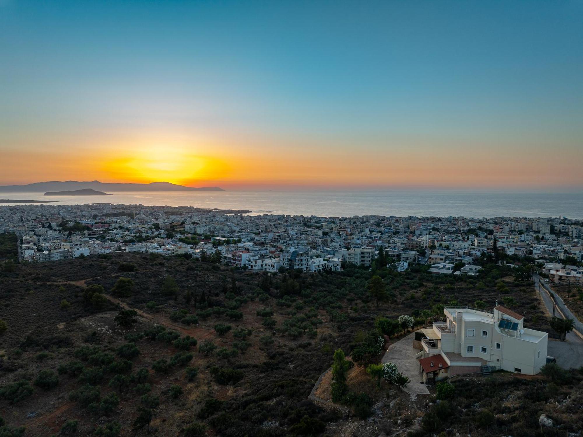 Karmilos Hill Villa La Canea Esterno foto